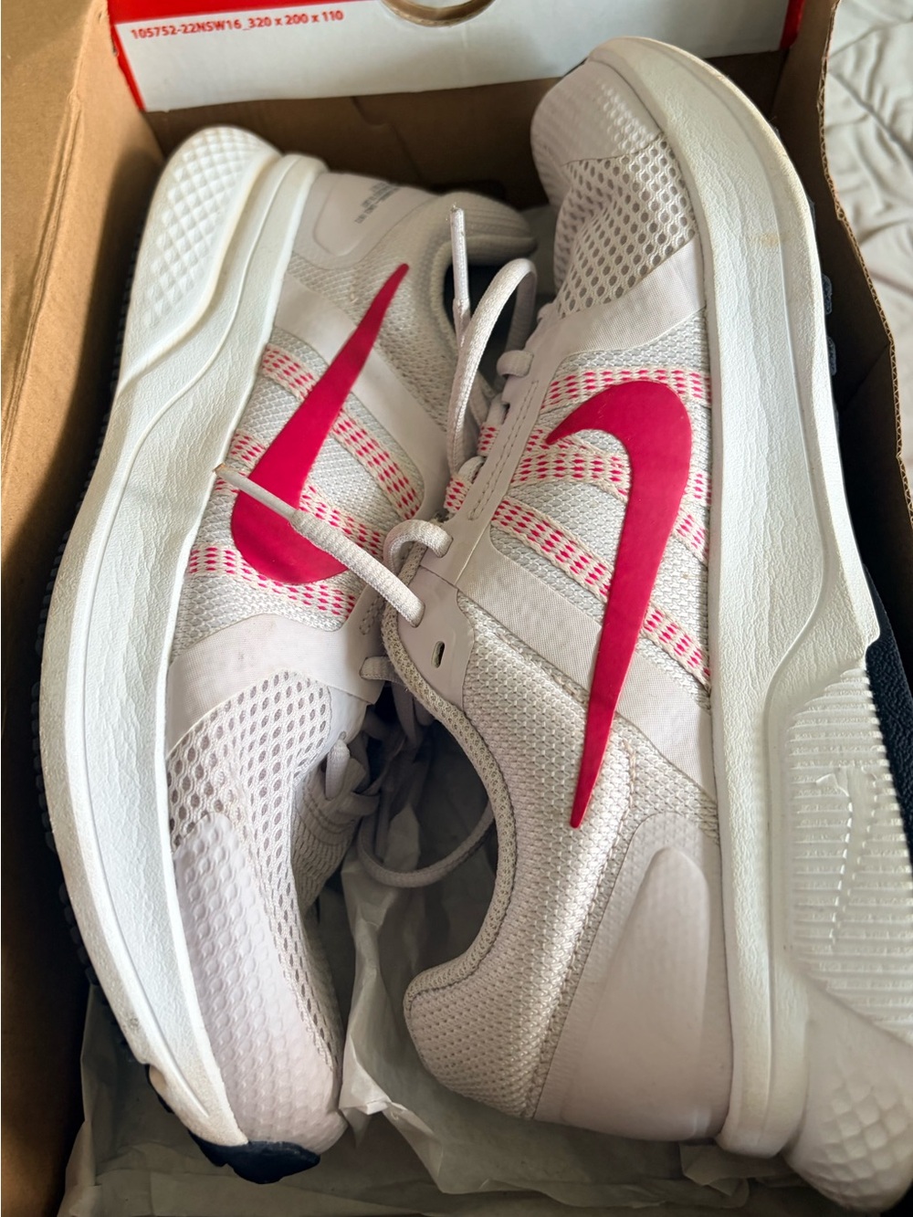 Nike Women's Run Swift 2 in the "Venice / Mystic Hibiscus" colorway